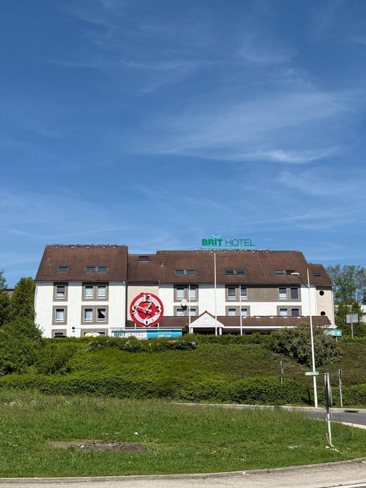 Brit L'horloge 3* Besancon